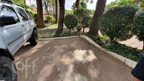 Image 19 - 227774